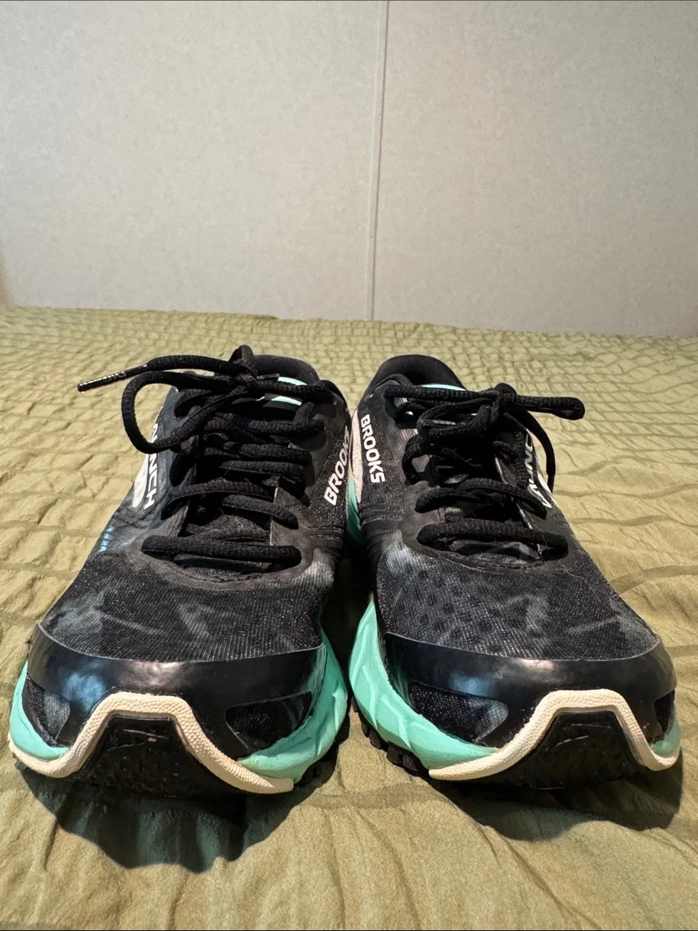Brooks Launch 3 running shoes